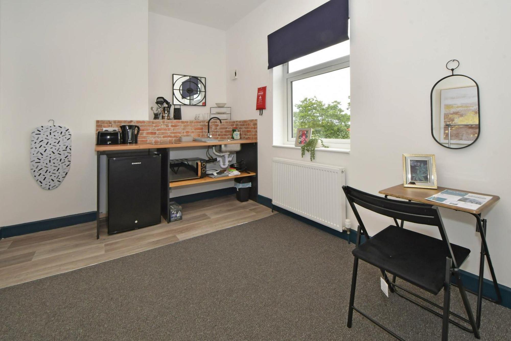 Stay At Shobnall Road Rooms And Studios Burton Exterior foto
